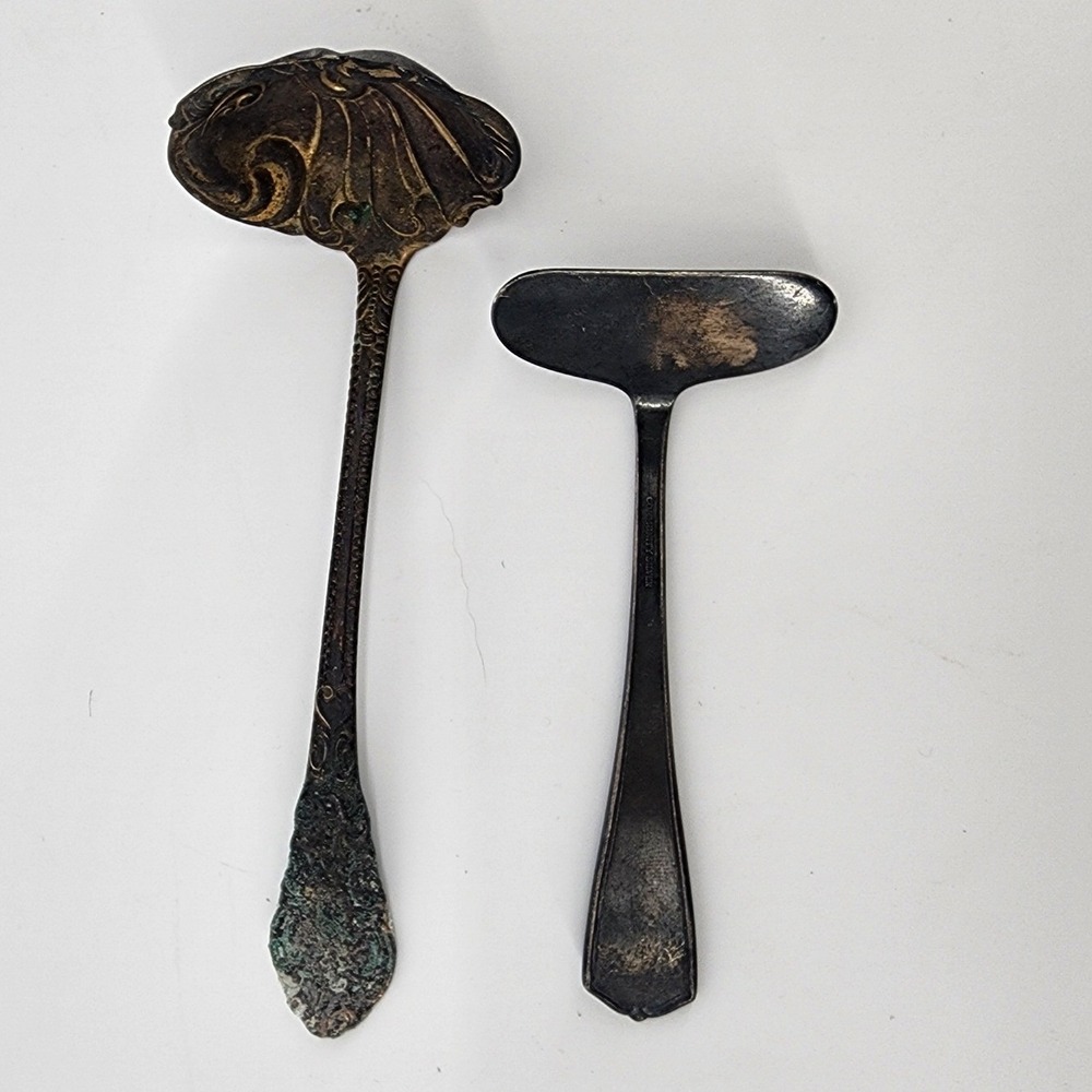 Antique Silver Plate Ornate Shell Ladle‎ and Community Silver Food Pusher Set